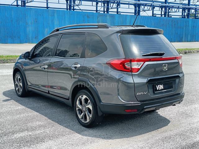 2018 Honda BR-V 1.5 V BRV 7 SEATER, REVERSE CAMERA - 3