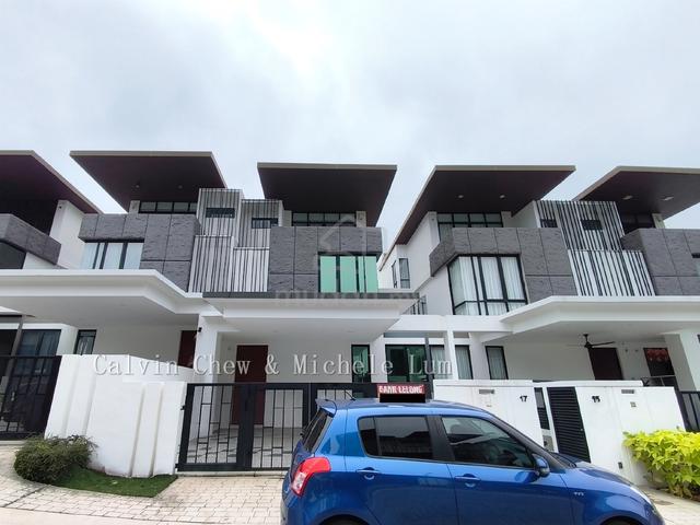 Below Market 33% 3Sty Terrace Sierra 6 Bandar 16 Sierra Puchong 1970sf 1