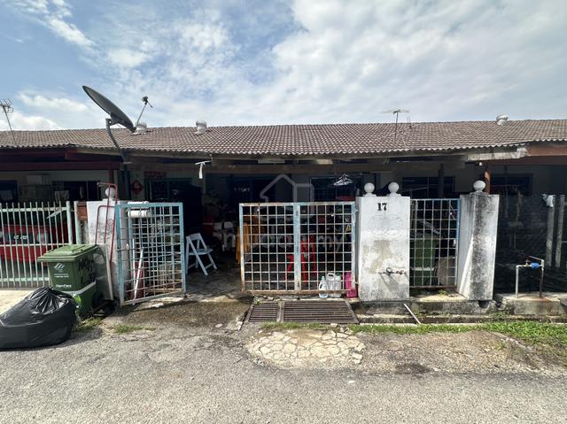 Teres setingkat Taman sri Inderapura 1