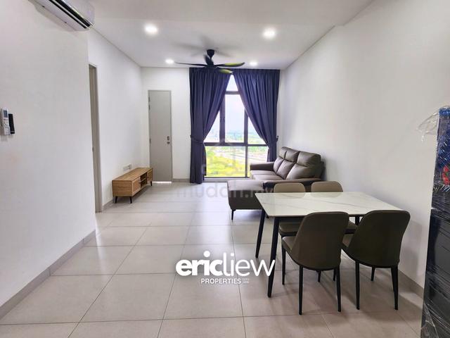 Renna Residence @ The NorthBank 1