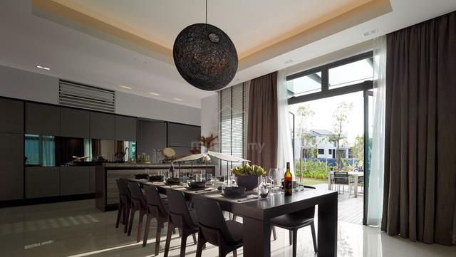 Semenyih [Monthly RM1850] Freehold 24H Gated Guarded 22x80 Double Sty 3