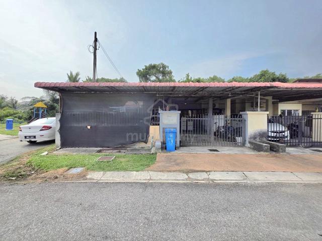 Single Storey Endlot House Jalan Kebun Seksyen 30 Shah Alam 1