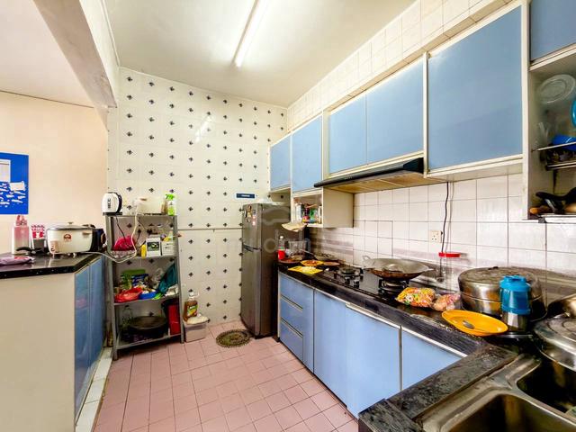 Sri Angkasa Apartment (Shah Alam) 1