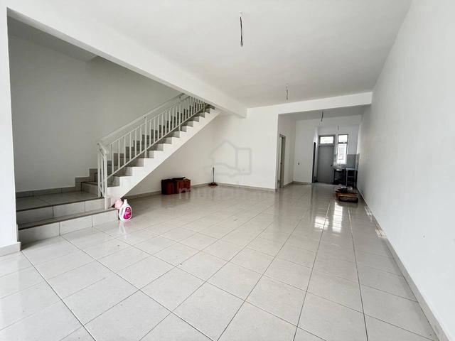 Cheap / Full Loan / Erica @ Meridin East / 2 Sty / Brand New / Gated 1