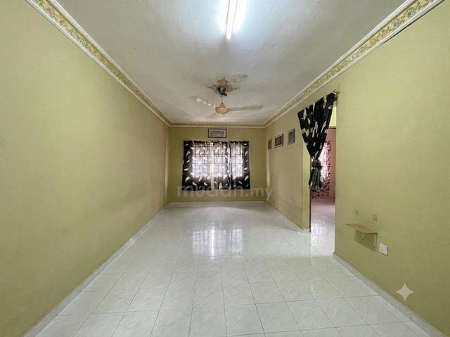 Flat Taman Pelangi Indah 1