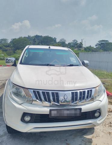 2015/2016 Mitsubishi Triton 2.5 4x4 5-speed auto - 2