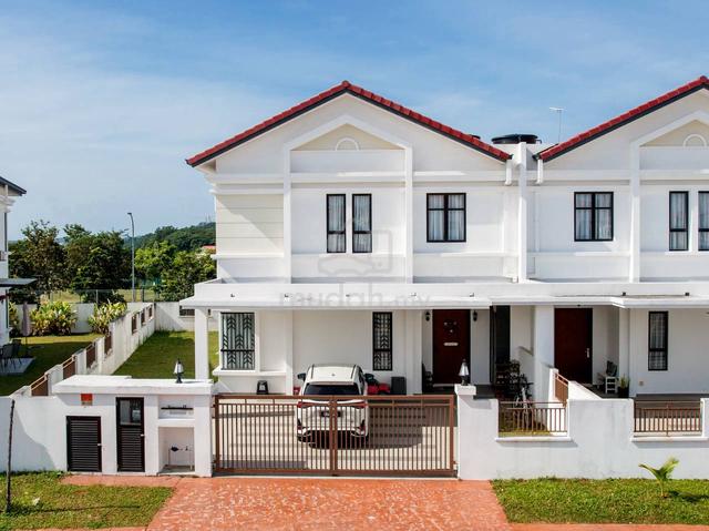 Luxury ~ Double Storey Semi-D (Verdale) Setia Alam Sari, Bangi 1