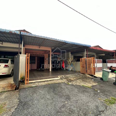 1sty Terrace, Taman Tiram, 09600 Lunas, Kedah 1