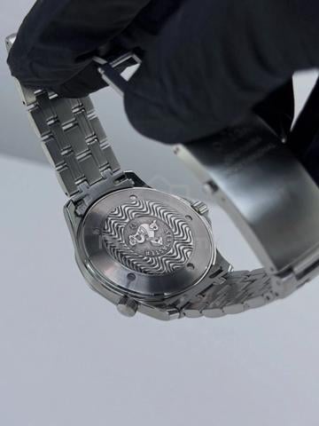 1998 41mm Omega Seamaster Professional 300M Quartz - photo 6 of 6