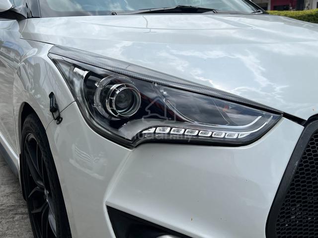 YR 2015 Hyundai VELOSTER 1.6 TURBO SUNROOF - 3