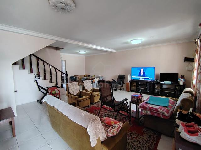 Double Storey Terrace Intermediate at Stapok Selatan For Sale 1