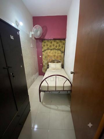 Bilik Sewa PEREMPUAN Dataran Otomobil Seksyen 15 Shah Alam 1