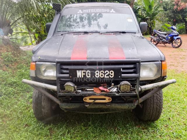 1996 Mitsubishi PAJERO 2.6 L047 (M) - 1