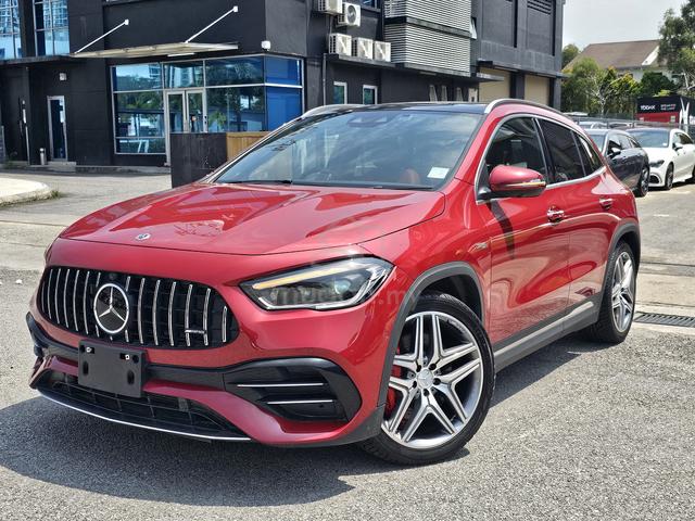 Mercedes Benz GLA45S 2.0 4MATIC 8 Speed TURBO AMG - 5