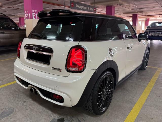 Mini COOPER 2.0 S WIRED 2014 (A) TIP TOP CONDITION - 4