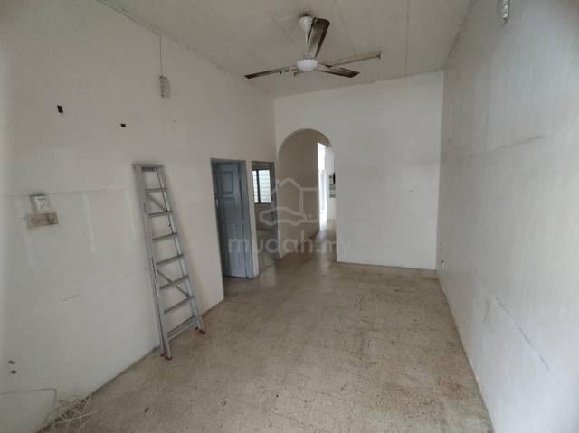 1 Storey Terrace 1400sqft Lip Sin Nipah 1