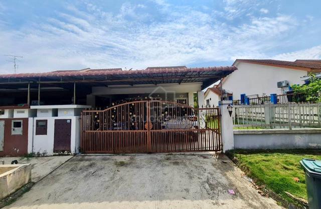 SERI ALAM(Jalan Rimba)BESAR‼️4BILIK(EXTRA TANAH)‼️RENOVATED UNIT🤩 1