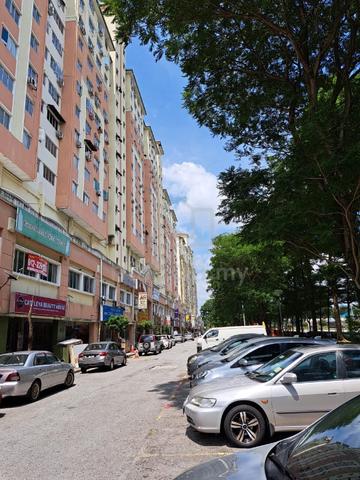 Kompleks suria kinrara 4
