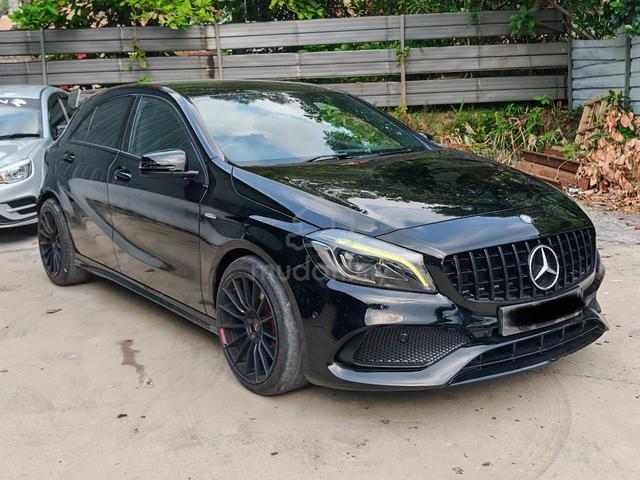 2017 Mercedes Benz A250 AMG 2.0 FREE WARRANTY - 1