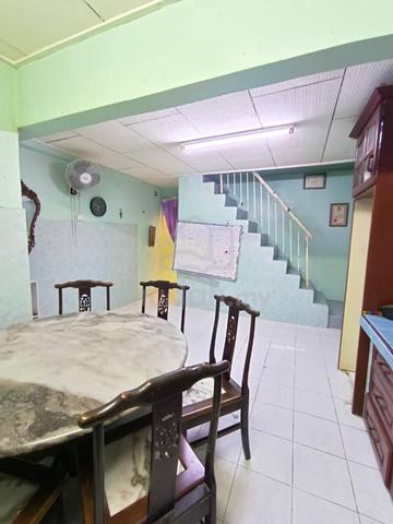 END LOT EXTENDED Double Storey House Taman Dagang Jaya Ampang 1