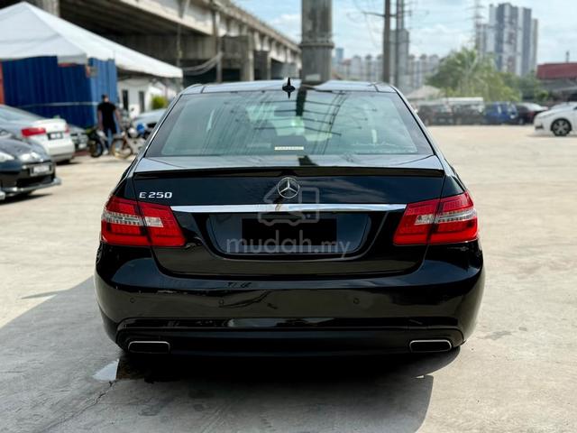 REG 17⭐Mercedes Benz E250 1.8 (A) PANORAMIC ROOF - 5