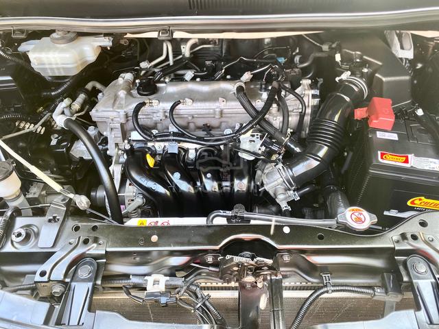 2018 Toyota VOXY 2.0 ZS KIRAMEKI (A) 🔥POWER BOOT - 4