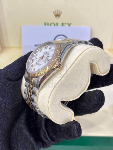 Rolex Datejust 36 Yellow Gold Jubilee White Dial - photo 3 of 5