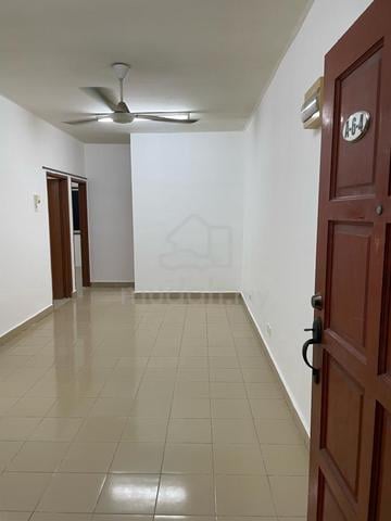 Enggang Apartment 1