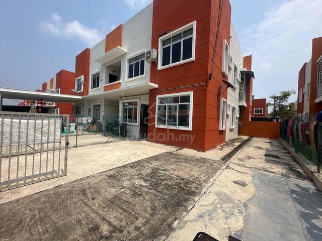 Townhouse Ground Floor Tanah Tepi Extra Krubong 1