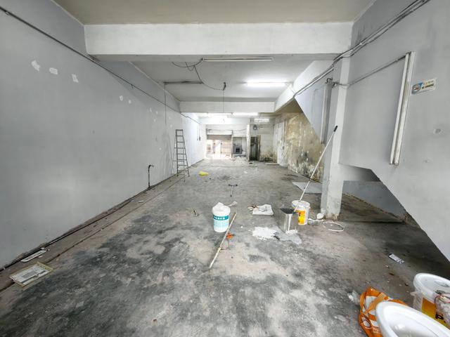 Ground Floor Shop – Jinjang Selatan | 20’ x 65’ | Many parking 1