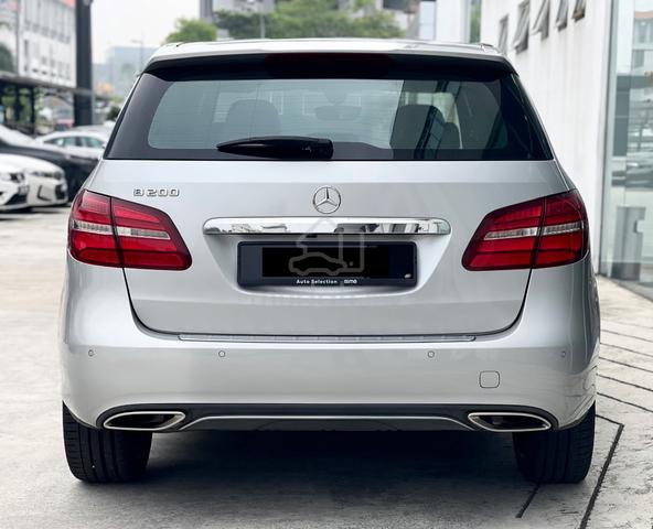 2015 Mercedes Benz B200 BlueEFFICIENCY - 4