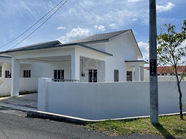 Semi D Corner Lot Taman Kijal Mentauh 1