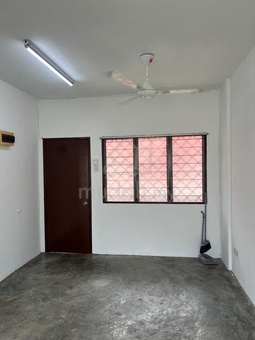 Desa Mutiara 1