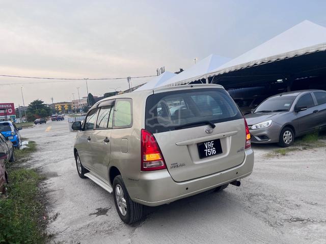 2005 Toyota INNOVA 2.0 E MY05 AN40 (A) - 4