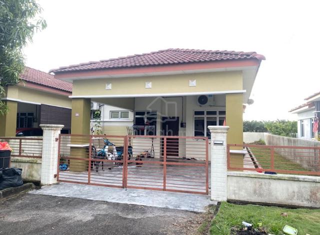 Taman Kurau Lestari Parit Buntar 1