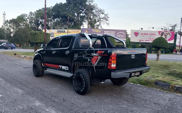2009 Toyota HILUX 2.5 G DOUBLE CAB (A) - 3