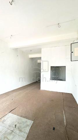 kedai untuk di sewa(area bandar bukit mahkota  1