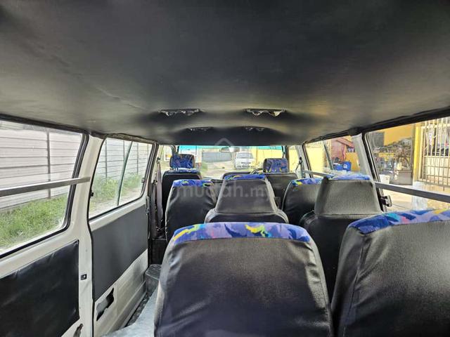 2005 Toyota HIACE 2.8 (M) DIESEL Window Van 14Seat - 5