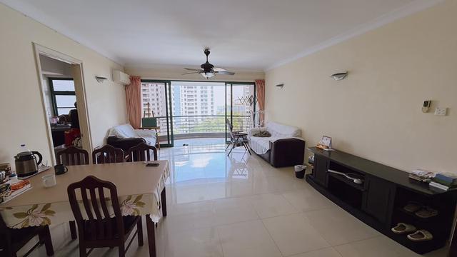 Straits View Condominium 1