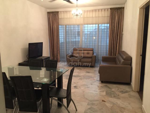 Emerald Hill Condominium 1