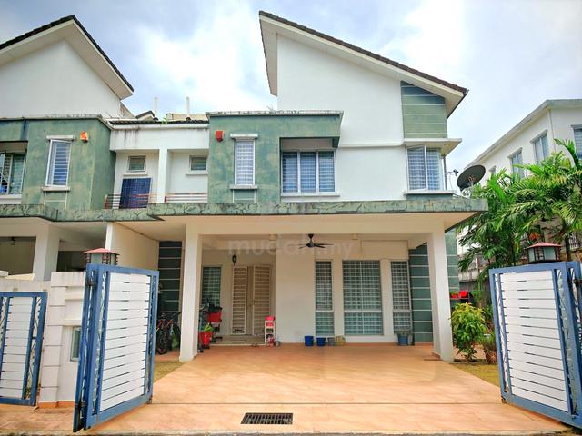 RENOVATED Double Storey Semi D Jln Impian Makmur Saujana Impian Kajang 1