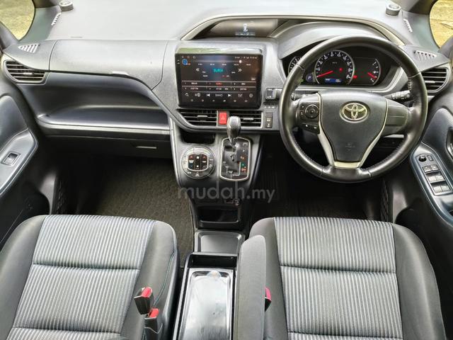 2016 Toyota VOXY🔥ORI ZS KIRAMEKI🔥7 SEAT🔥3 unit - 5