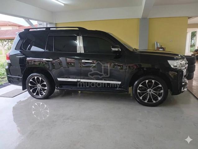 Toyota Land Cruiser 4.6 (A) Petrol 2010/2014 - 2