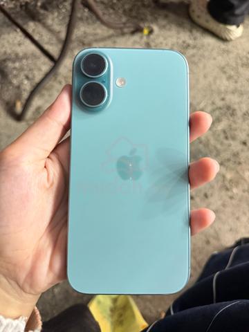 Iphone 16 - photo 6 of 6