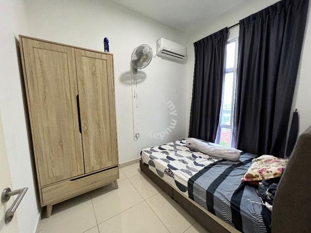 Sky Habitat Walking Distance to CIQ Room For Rent 4