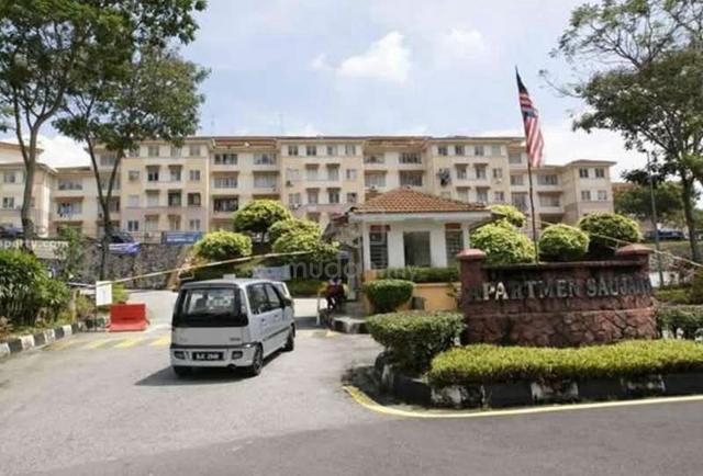 saujana apartment 1