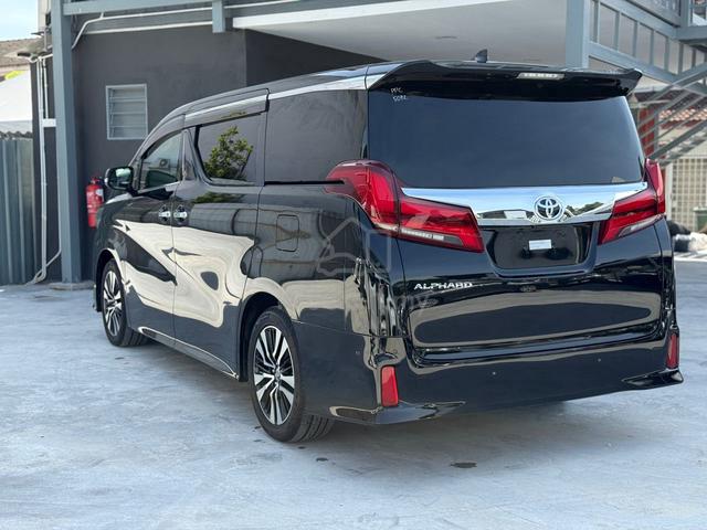 Toyota ALPHARD 2.5 SC JBL 4CAM BSM FULL SPEC 2022 - 2
