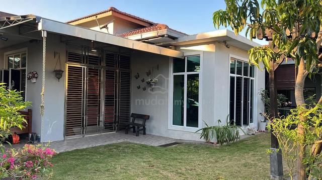 Freehold!Bunglow Corner Lot @ Taman Belimbing Setia Durian Tunggal 1