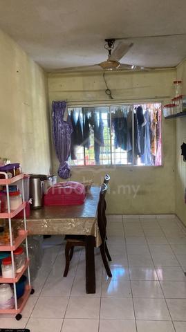Sri Angkasa Apartment (Klang) 1