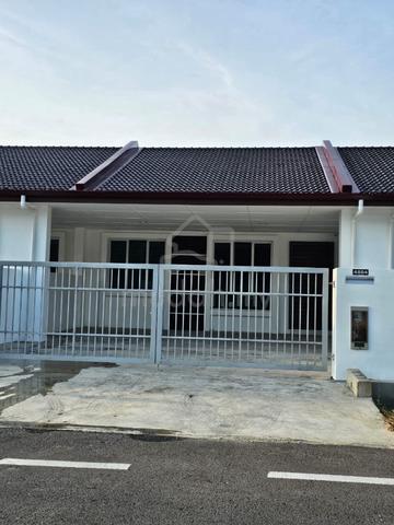 Single Storey Terrace Intermediate , Southlake Permy Miri 1
